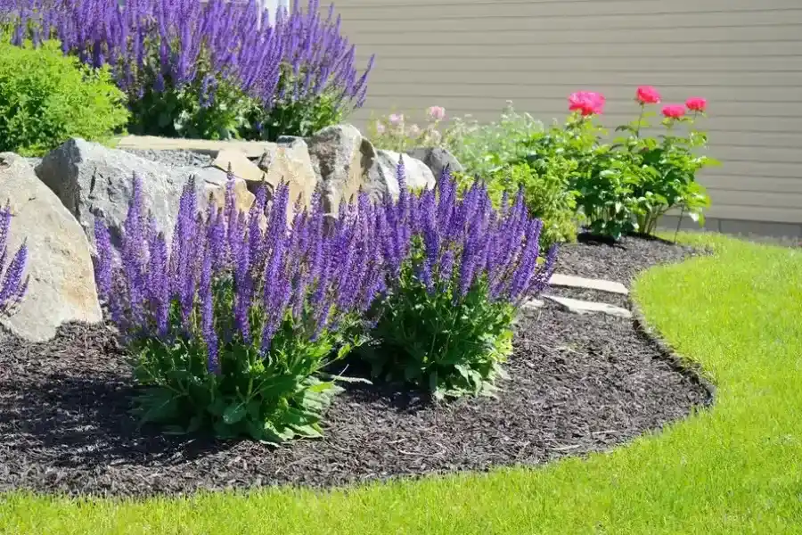 Key Considerations When Planning Flower Bed Edging Projects Snellville, GA
